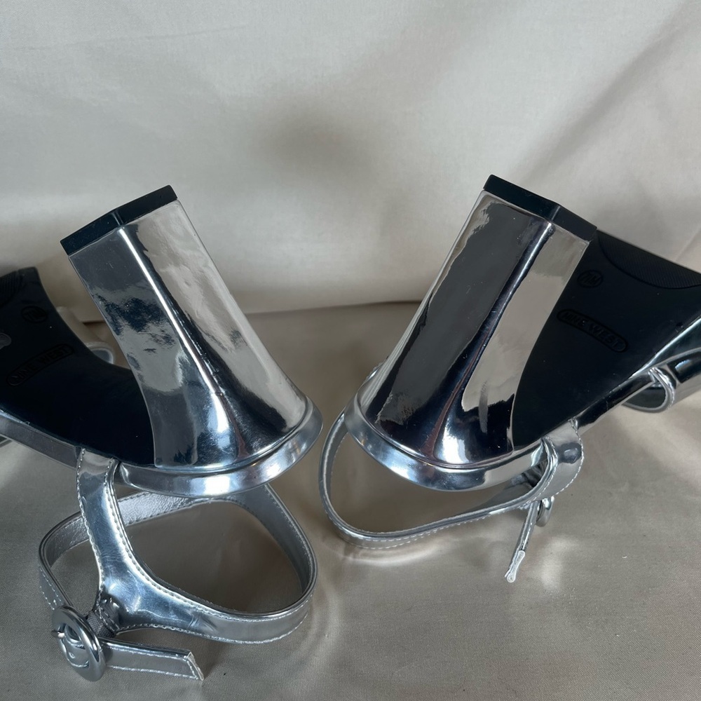 Nine West Silver Strappy Platform Heels - Picture 6 of 8